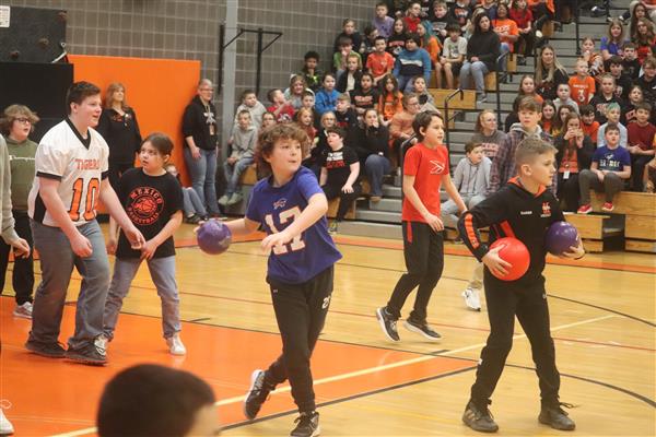  Pep Rally dodgeball student team
